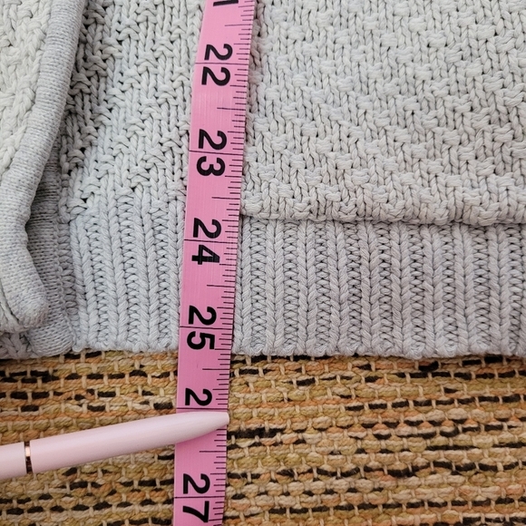 lululemon athletica Sweater - Picture 11 of 11